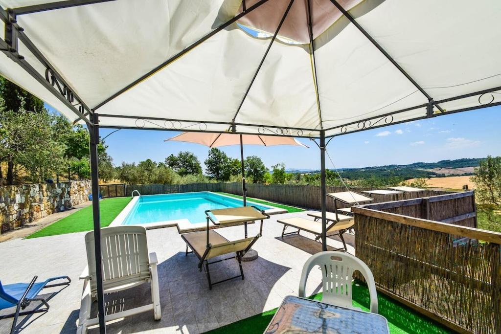 Agriturismo Podere Biancospino Piscina Privata Chianciano Terme Luaran gambar