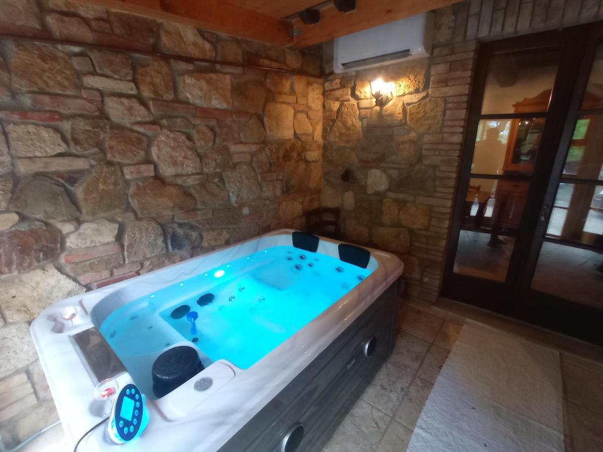Agriturismo Podere Biancospino Piscina Privata Chianciano Terme Luaran gambar